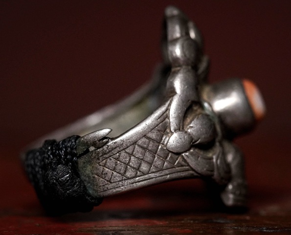 古玩雜項藏式戒指真品鑒賞圖