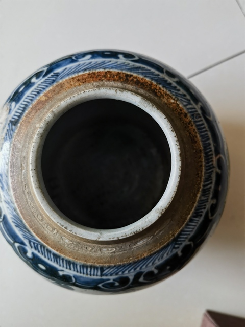 古玩陶瓷康熙青花壽字罐真品鑒賞圖