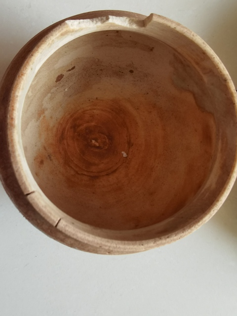 古玩陶瓷黃釉罐真品鑒賞圖