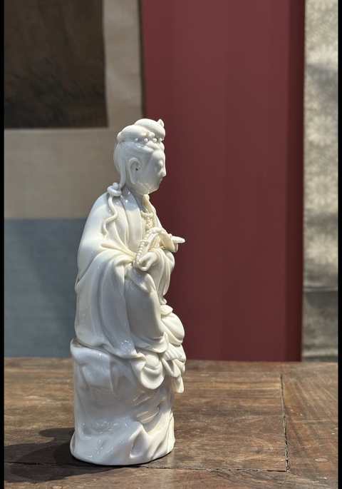 古玩陶瓷解放初期至創匯德化觀音像真品鑒賞圖