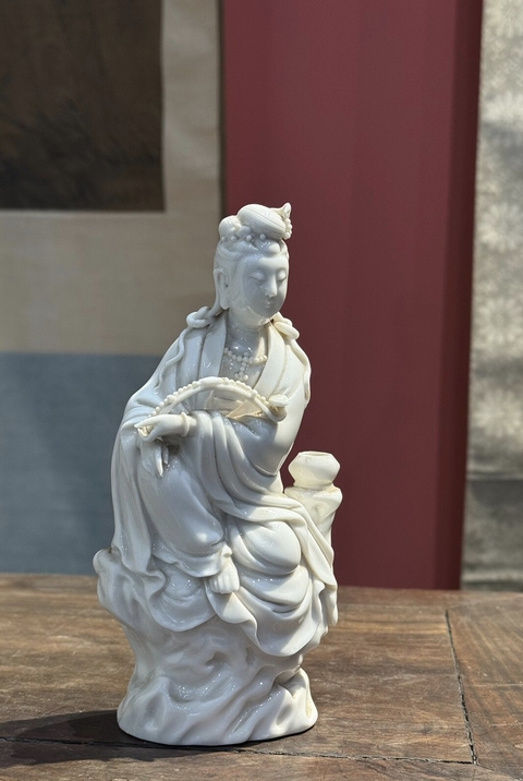 古玩陶瓷解放初期至創匯德化觀音像真品鑒賞圖