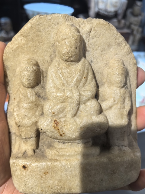 古玩雜項一佛二菩薩三尊像真品鑒賞圖