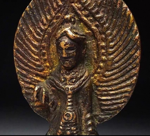 古玩銅器銅板凳佛真品鑒賞圖