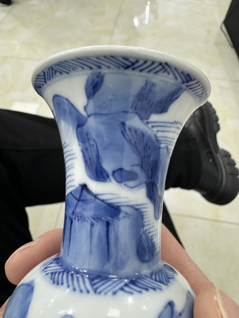 古玩陶瓷人物山水青花花觚真品鑒賞圖