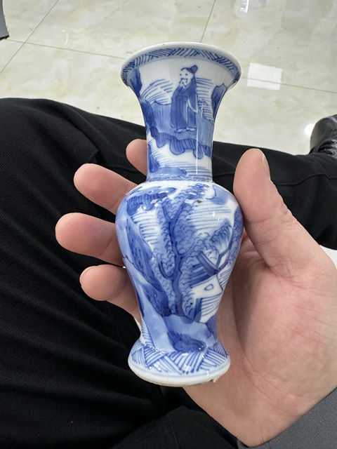 古玩陶瓷人物山水青花花觚真品鑒賞圖