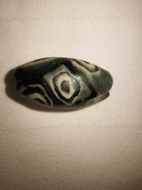 古玩玉器千朵花琉璃珠真品鑒賞圖