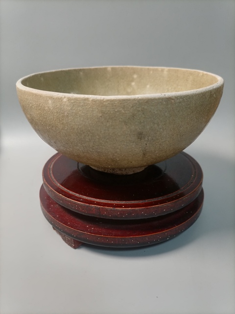 古玩陶瓷岳州窯青釉茶碗真品鑒賞圖