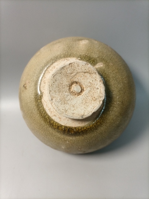 古玩陶瓷岳州窯青釉茶碗真品鑒賞圖