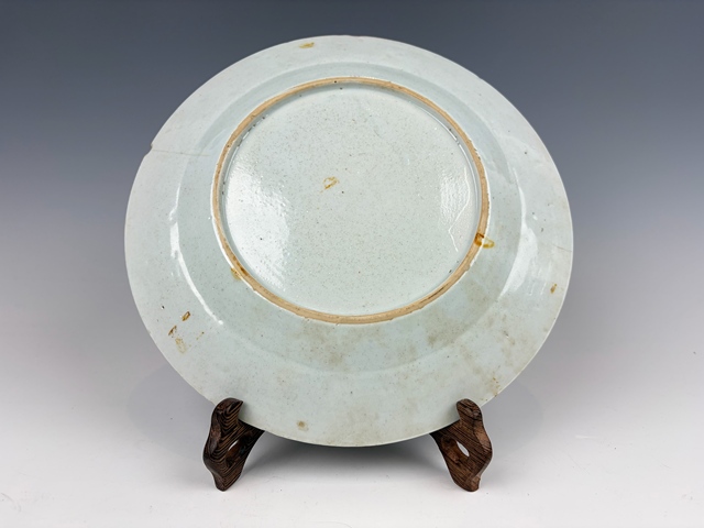 古玩陶瓷清中期·粉彩石榴花卉紋盤真品鑒賞圖