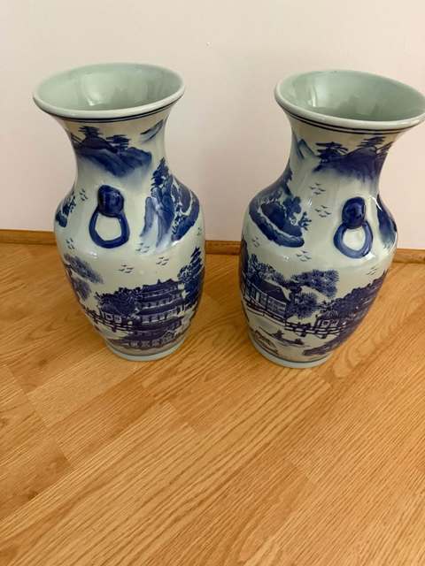 古玩陶瓷青花瓶真品鑒賞圖