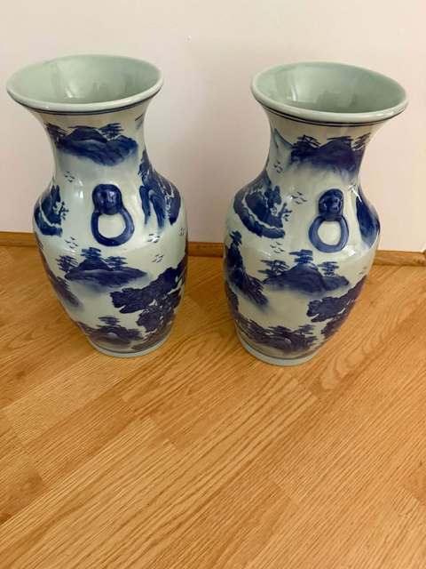 古玩陶瓷青花瓶真品鑒賞圖