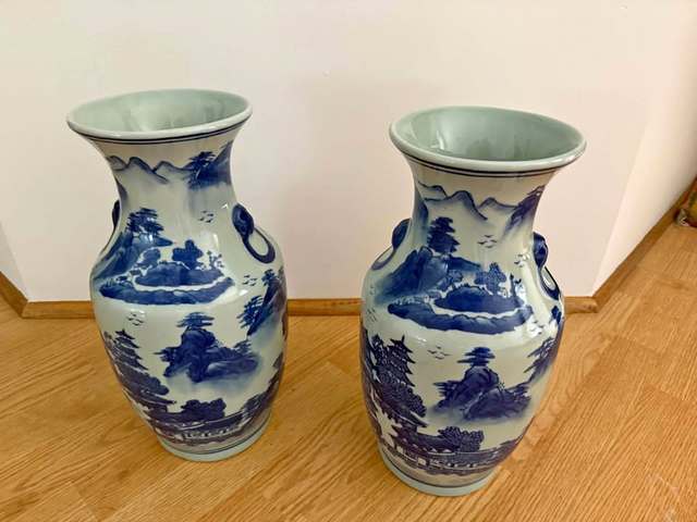 古玩陶瓷青花瓶真品鑒賞圖