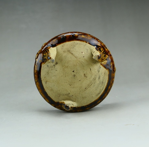古玩陶瓷紫金釉三獸足香爐真品鑒賞圖