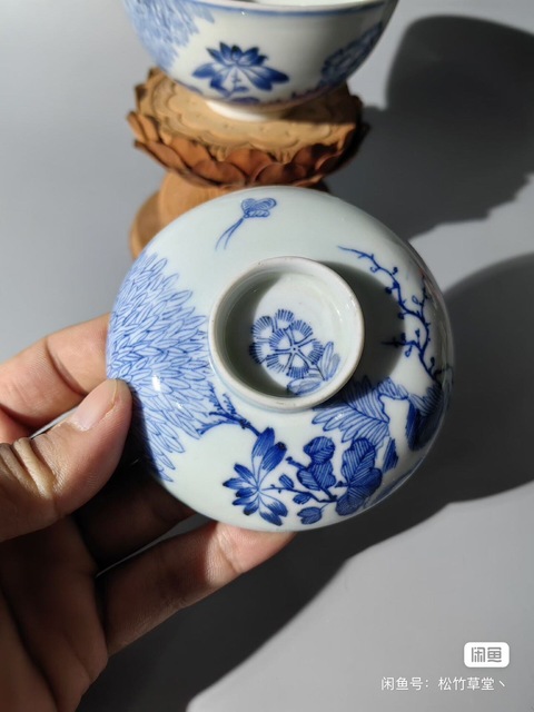 古玩陶瓷清中晚 日本江戶晚期至明治青花花蝶紋蓋碗真品鑒賞圖