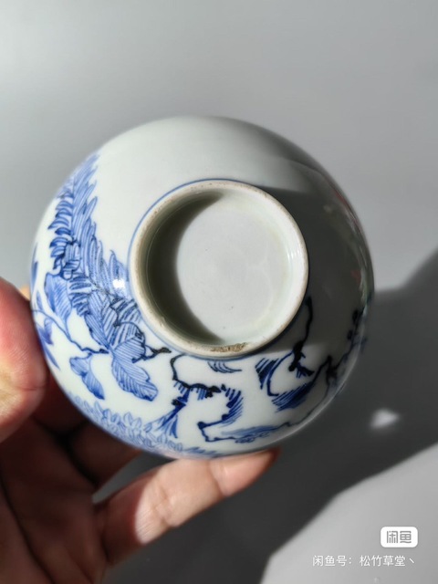 古玩陶瓷清中晚 日本江戶晚期至明治青花花蝶紋蓋碗真品鑒賞圖