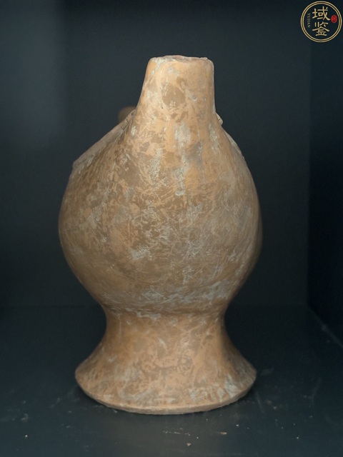 古玩陶瓷齊家文化船型豆真品鑒賞圖