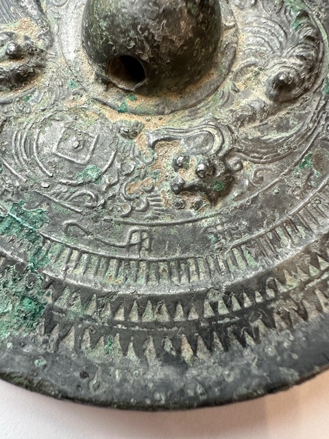 古玩銅器漢代龍虎紋鏡真品鑒賞圖