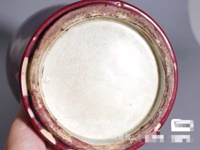 古玩陶瓷清中期 郎窯紅釉賞瓶真品鑒賞圖