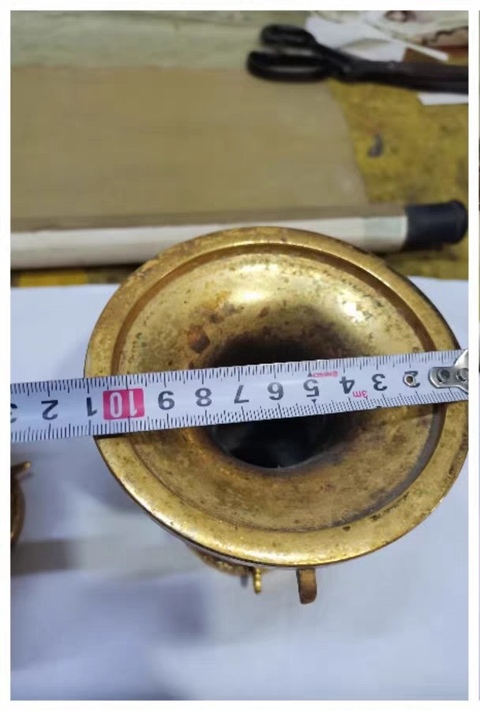 古玩銅器花觚真品鑒賞圖