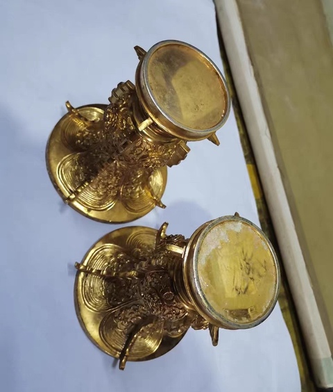 古玩銅器花觚真品鑒賞圖