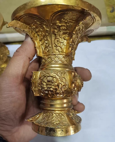 古玩銅器花觚真品鑒賞圖