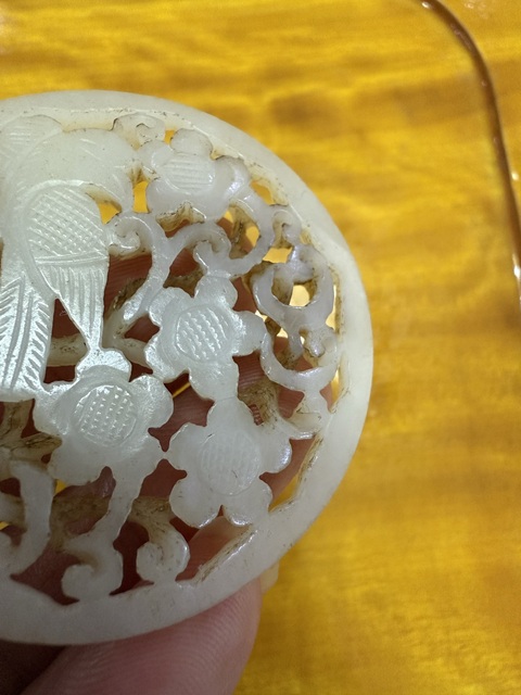 古玩玉器和田玉雕“喜上眉梢”佩真品鑒賞圖