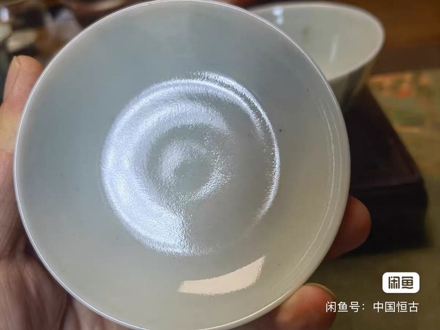 古玩陶瓷青花壽字紋蓋碗真品鑒賞圖
