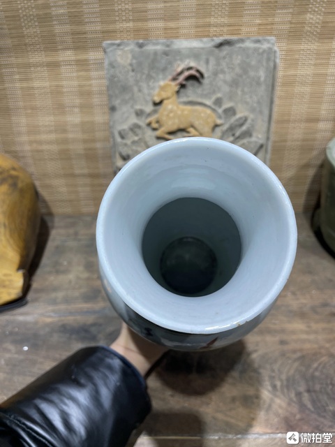 古玩陶瓷清晚期 五彩郭子儀遇仙圖賞瓶真品鑒賞圖