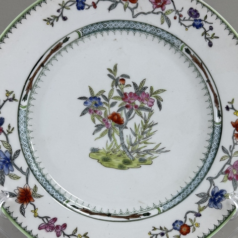 古玩陶瓷花卉紋粉彩盤真品鑒賞圖