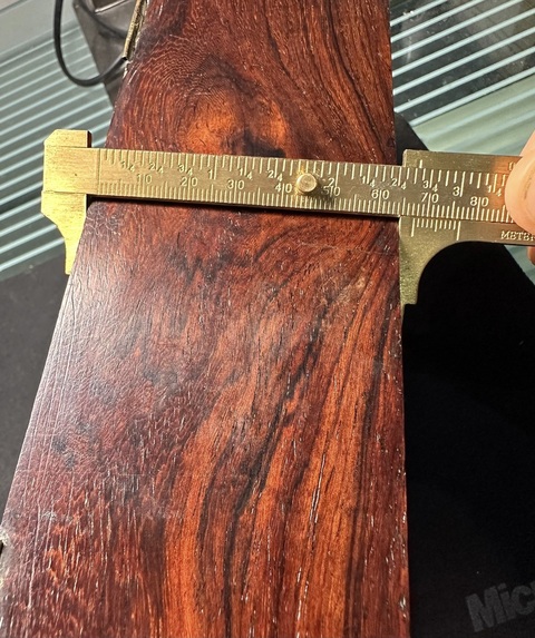 古玩雜項(xiàng)酸枝木雕刻制作木盒真品鑒賞圖