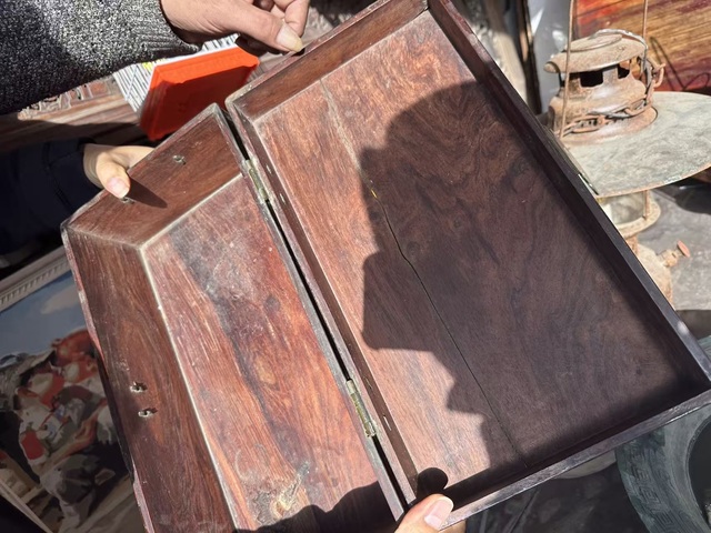 古玩雜項(xiàng)酸枝木雕刻制作木盒真品鑒賞圖