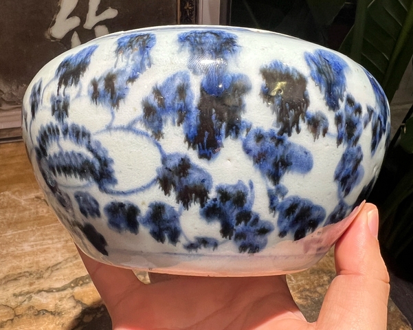 古玩陶瓷花卉紋青花洗真品鑒賞圖
