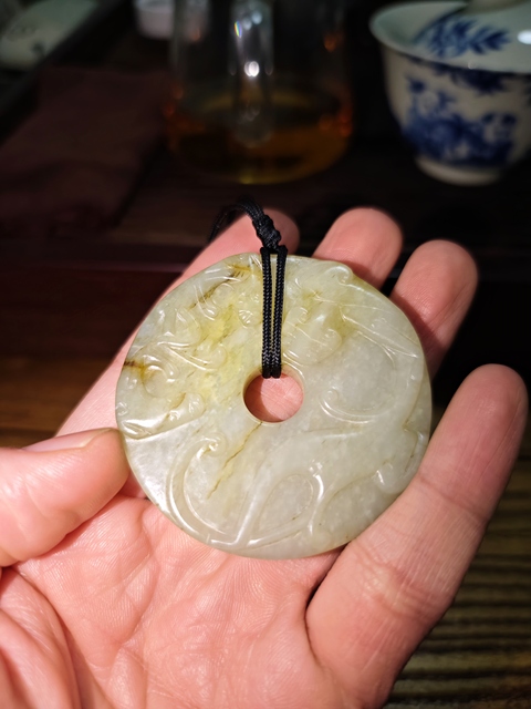 古玩玉器和田玉雕“螭龍紋璧”真品鑒賞圖