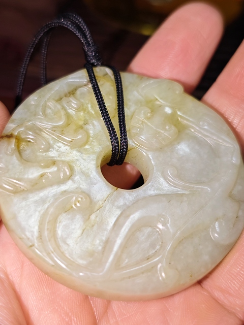 古玩玉器和田玉雕“螭龍紋璧”真品鑒賞圖