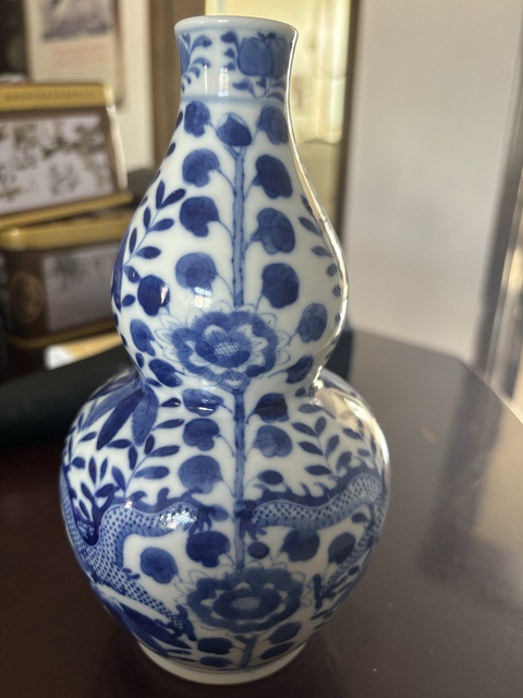 古玩陶瓷晚清龍紋葫蘆瓶真品鑒賞圖