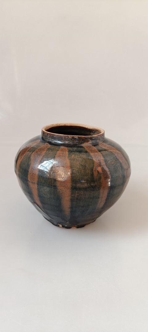 古玩陶瓷磁州窯鐵銹斑線條罐拍賣，當前價格10000元