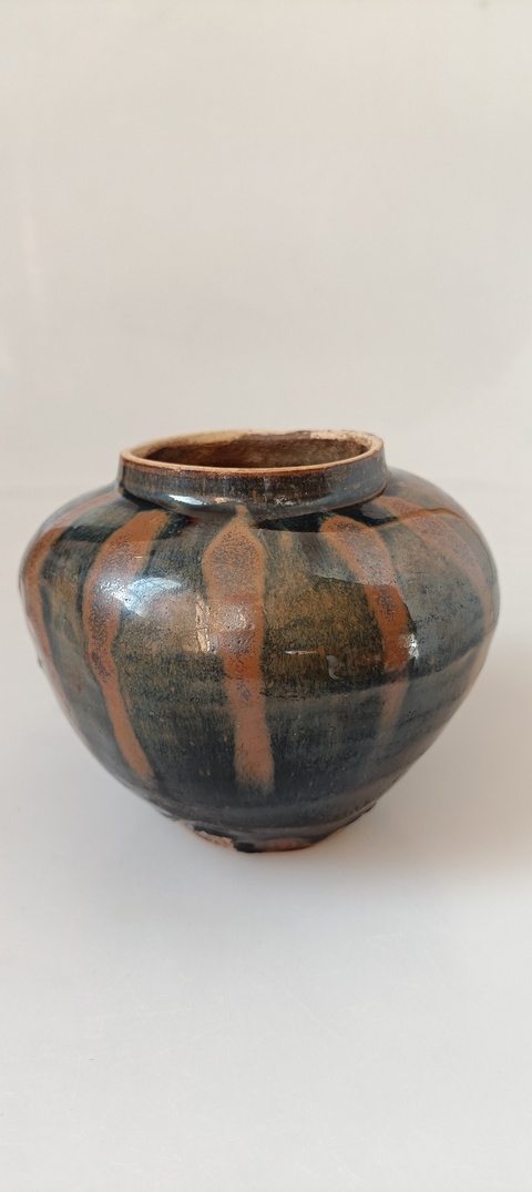古玩陶瓷磁州窯鐵銹斑線條罐拍賣，當前價格10000元