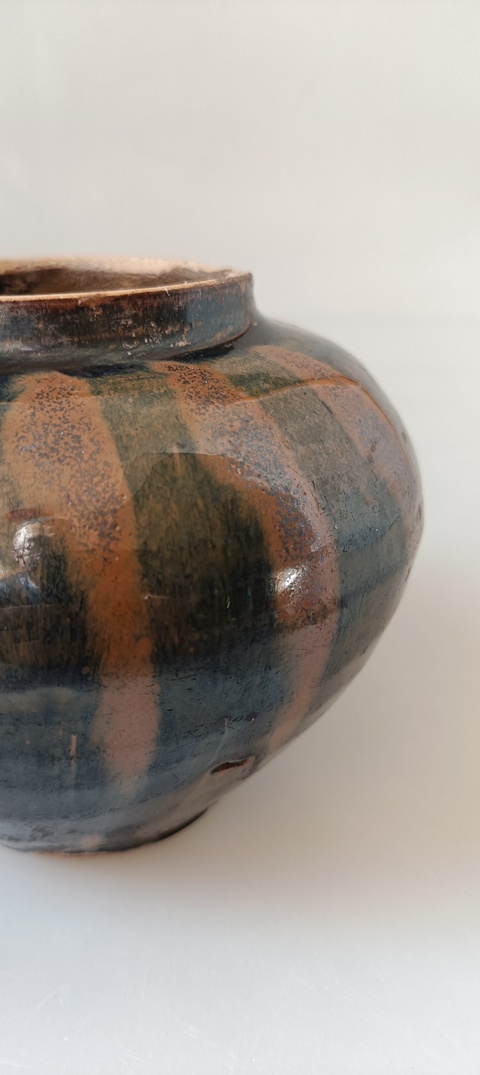 古玩陶瓷磁州窯鐵銹斑線條罐拍賣，當前價格10000元