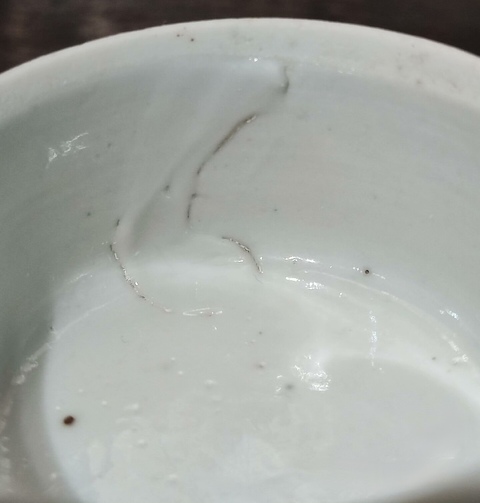 古玩陶瓷花卉蝠紋青花蓋真品鑒賞圖