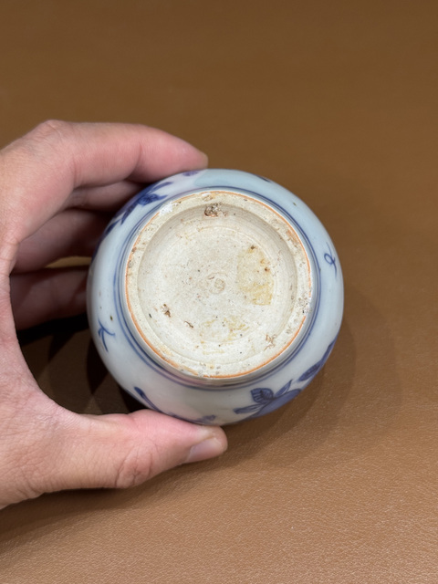 古玩陶瓷青花花鳥罐真品鑒賞圖