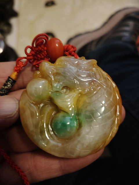 古玩玉器非天然和田把件真品鑒賞圖