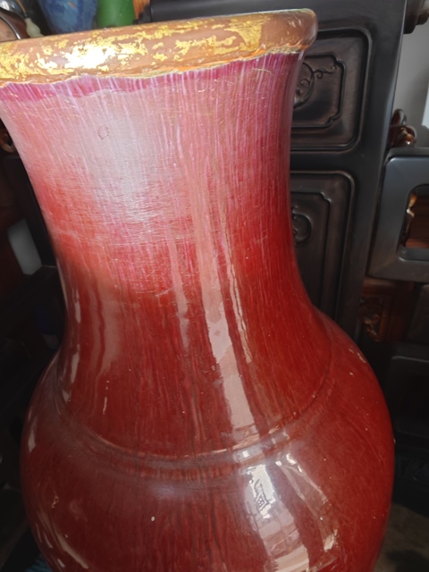 古玩陶瓷紅釉截口瓶真品鑒賞圖