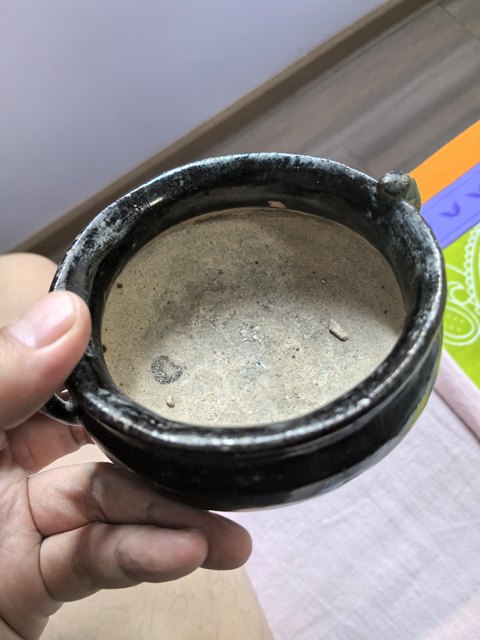 古玩陶瓷黑釉三足爐真品鑒賞圖