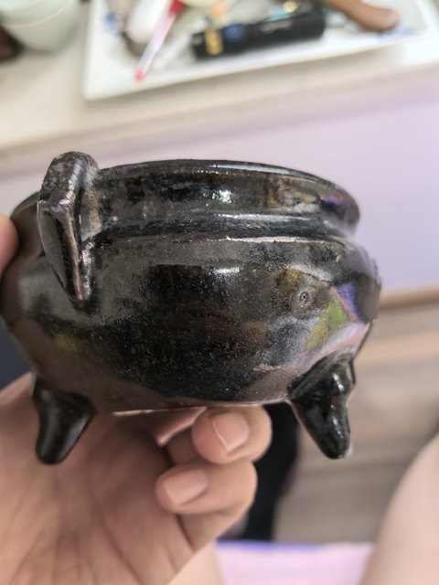 古玩陶瓷黑釉三足爐真品鑒賞圖