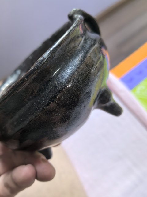 古玩陶瓷黑釉三足爐真品鑒賞圖