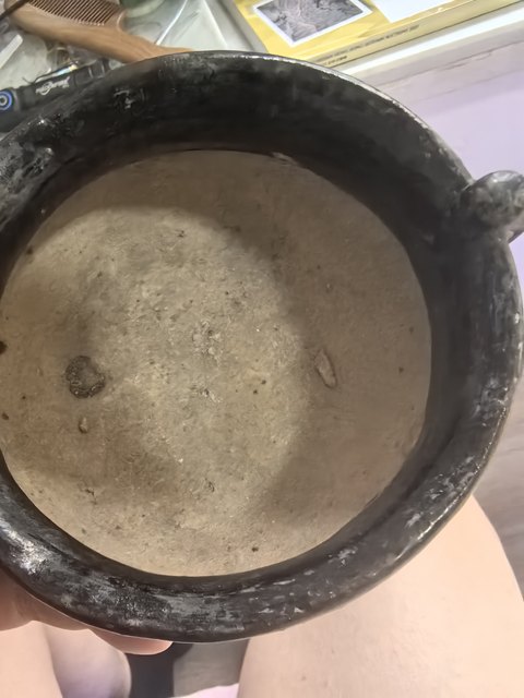 古玩陶瓷黑釉三足爐真品鑒賞圖