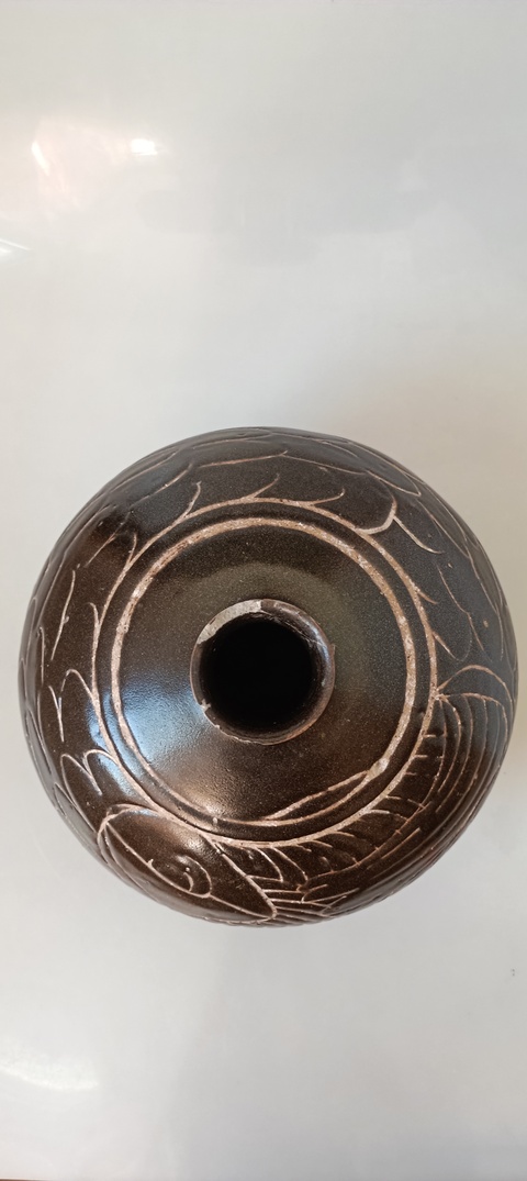 古玩陶瓷剔花嘟嚕瓶拍賣，當前價格50000元