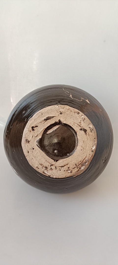 古玩陶瓷剔花嘟嚕瓶拍賣，當前價格50000元