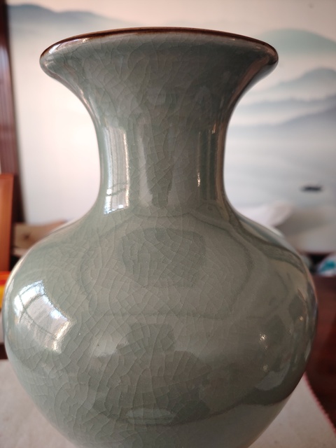 古玩陶瓷色釉觀音瓶真品鑒賞圖