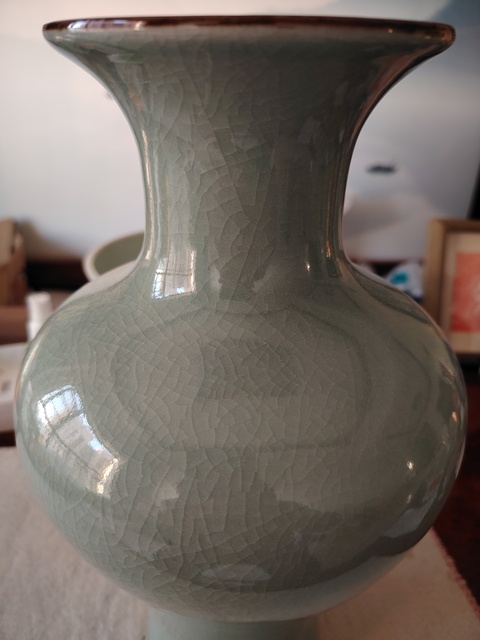 古玩陶瓷色釉觀音瓶真品鑒賞圖